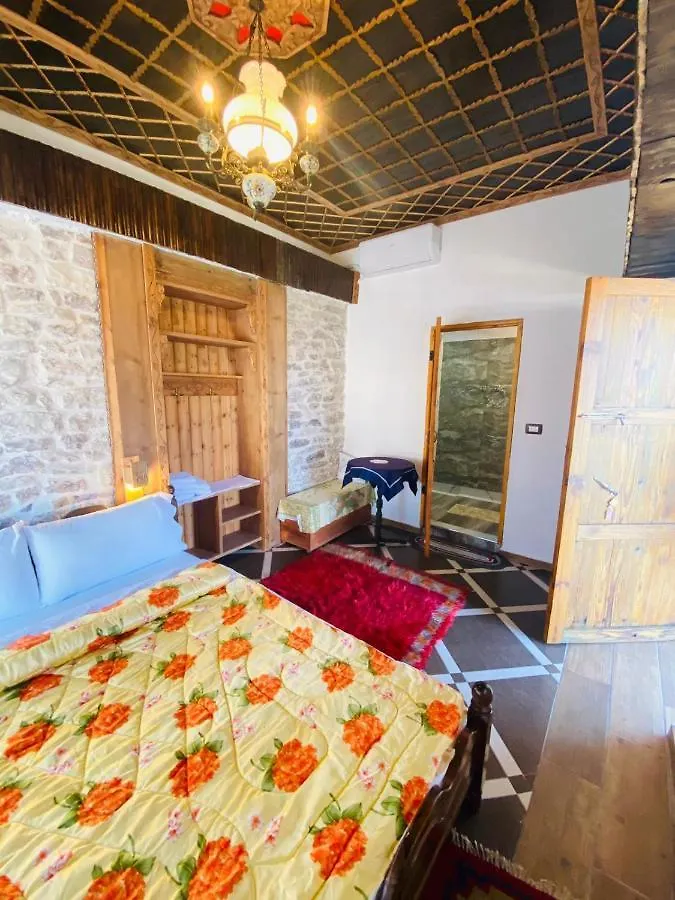 Guesthouse Mele Gjirokaster Bed & Breakfast