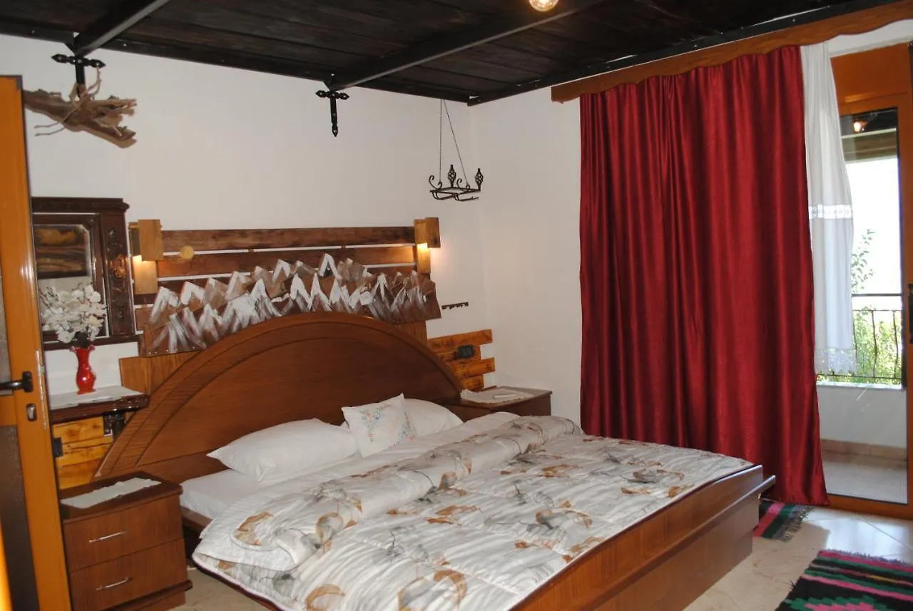 Guesthouse Mele Gjirokaster Albania