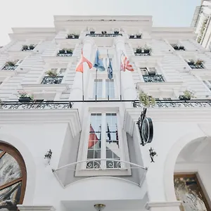 Lot Boutique By And Preference 5*, Tirana Albanien